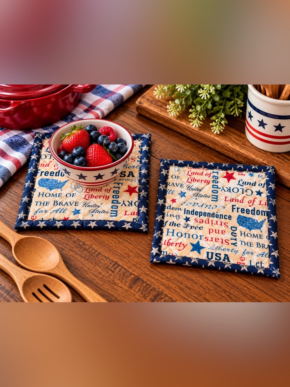 🇺🇸 Handmade Patriotic Hot Pad Set – 2 Piece